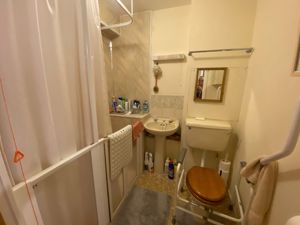 Photo 10- click for photo gallery